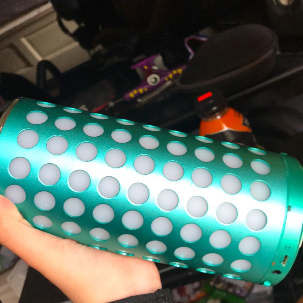 This is a halo speaker.